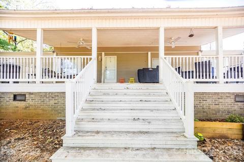 626 Lukes Loop, Marion, NC 28752 photo 4