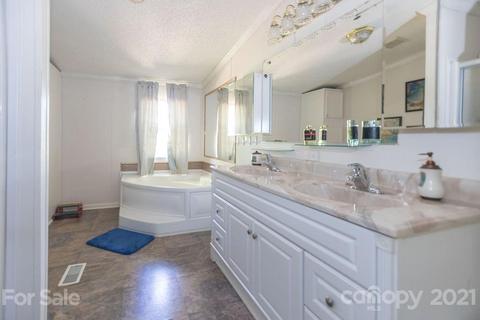 626 Lukes Loop, Marion, NC 28752 photo 23