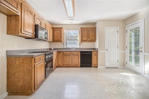 1327 Tucker Rd, Monroe, NC 28110 photo 2