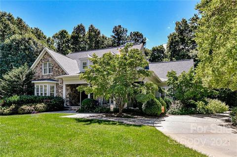 1016 Patrick Johnston Ln, Davidson, NC 28036 photo 2