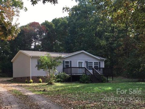 664 Tabor Rd, Olin, NC 28660 photo 1