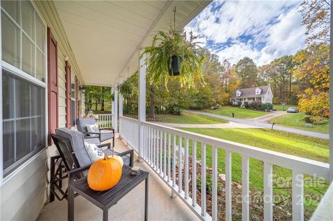 4185 Shadowbrook Ct, Morganton, NC 28655 photo 4