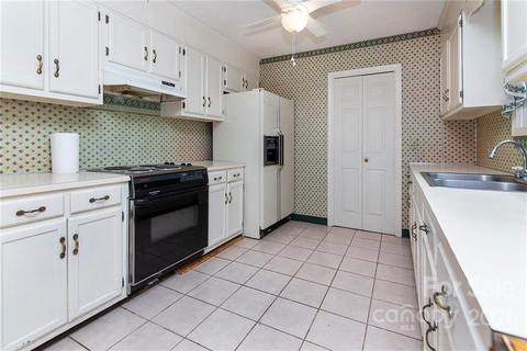 706 Birmingham Ln, Monroe, NC 28110 photo 9