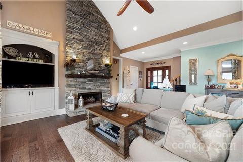 20809 Lagoona Dr, Cornelius, NC 28031 photo 6
