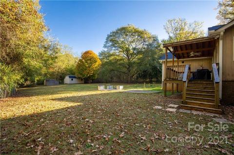 2232 University Dr, Lancaster, SC 29720 photo 6