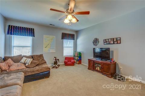 1034 Jack Pine Rd, Clover, SC 29710 photo 23