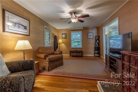 105 Canoe Dr, Morganton, NC 28655 photo 5