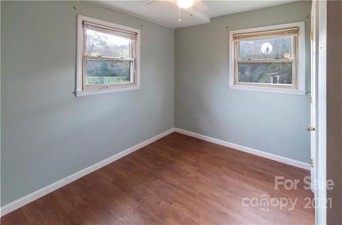 68 Todd Rd, Clyde, NC 28721 photo 13