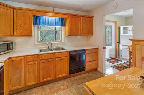 68 Todd Rd, Clyde, NC 28721 photo 9