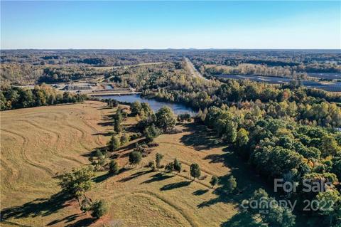 1815 W Maiden Rd, Maiden, NC 28650