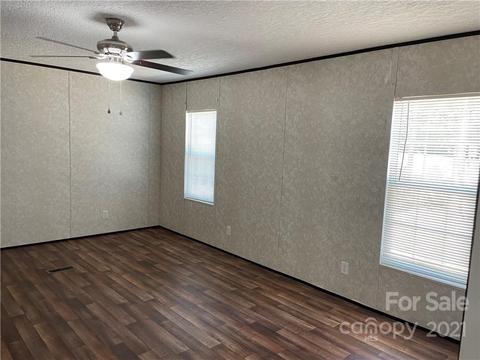 385 Single Tree Ln, Cheraw, SC 29520 photo 10