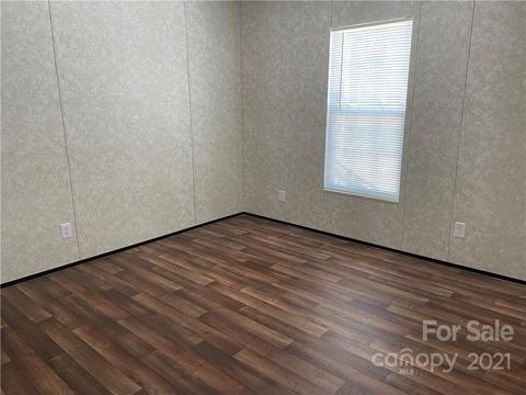 385 Single Tree Ln, Cheraw, SC 29520 photo 6