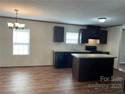 385 Single Tree Ln, Cheraw, SC 29520 photo 9