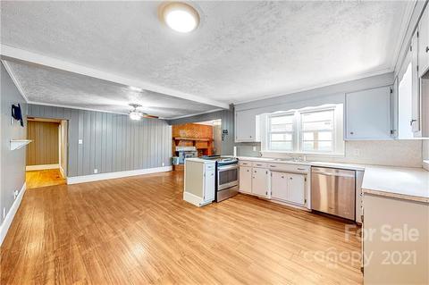 1226 Mccaslin Pl, Maiden, NC 28650 photo 11