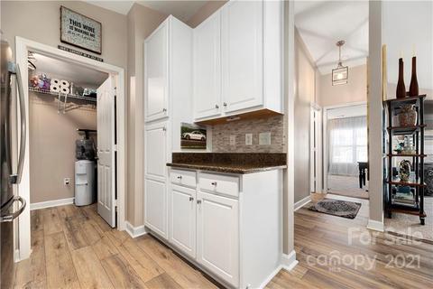 19853 Deer Valley Dr, Cornelius, NC 28031 photo 6