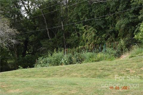 2038 Wilson Rd, Asheville, NC 28806