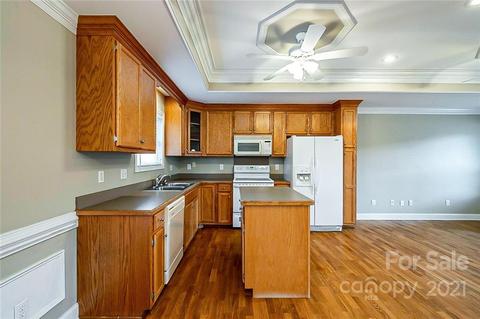 79 Cherry St, Cramerton, NC 28032 photo 8
