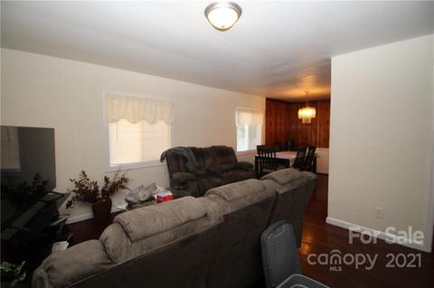 203 S Bragg St, Monroe, NC 28112 photo 4