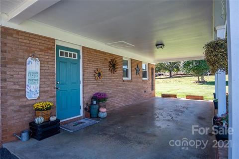 1053 Maple St, Granite Falls, NC 28630 photo 32