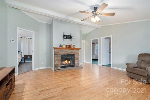 10387 Singletree Ln, Davidson, NC 28036 photo 2