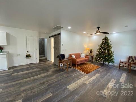 144 Mandy Ln, Clyde, NC 28721 photo 6