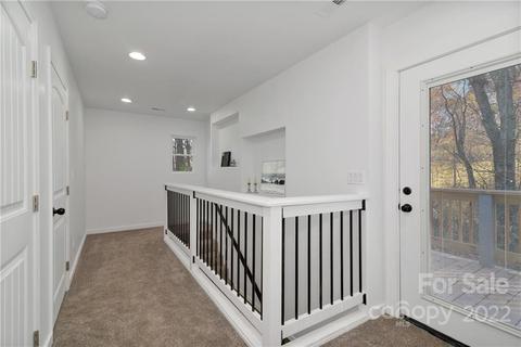 144 Mandy Ln, Clyde, NC 28721 photo 17