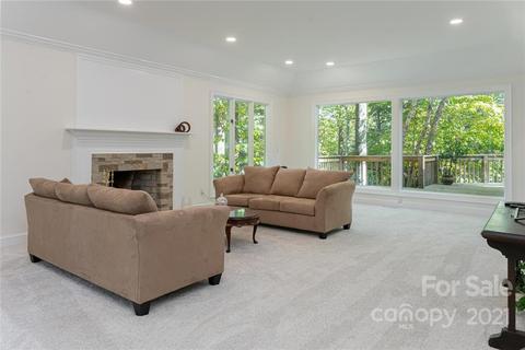 138 Poplar Loop Dr, Flat Rock, NC 28731 photo 7