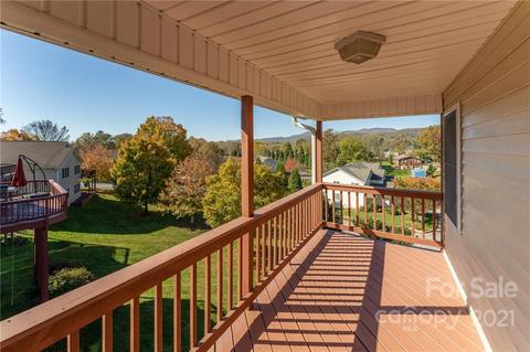55 Danbury Ln, Brevard, NC 28712 photo 7