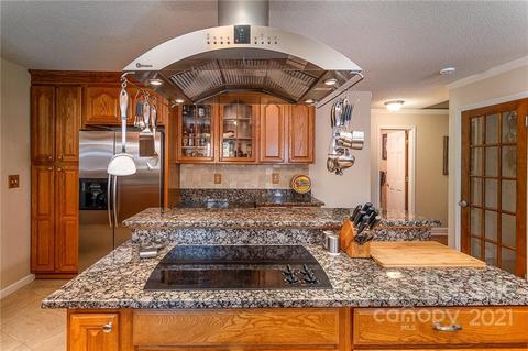 8500 Sylvan Dr, Terrell, NC 28682 photo 12