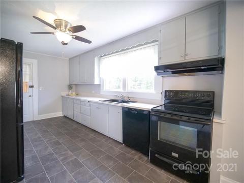 1735 Ridge Rd E, Salisbury, NC 28144 photo 4