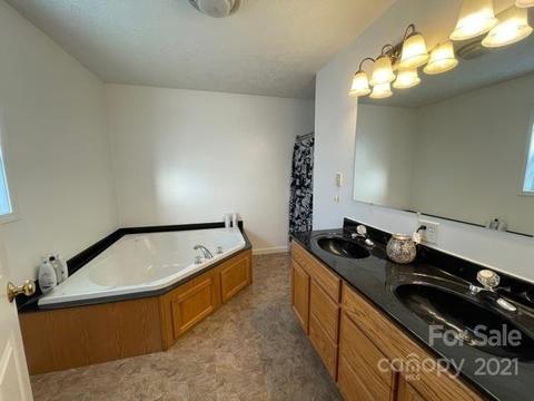 202 First Broad Dr, Bostic, NC 28018 photo 18
