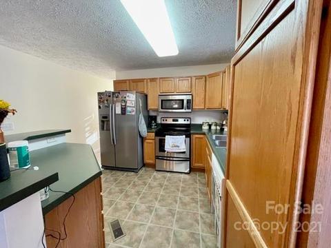 202 First Broad Dr, Bostic, NC 28018 photo 5