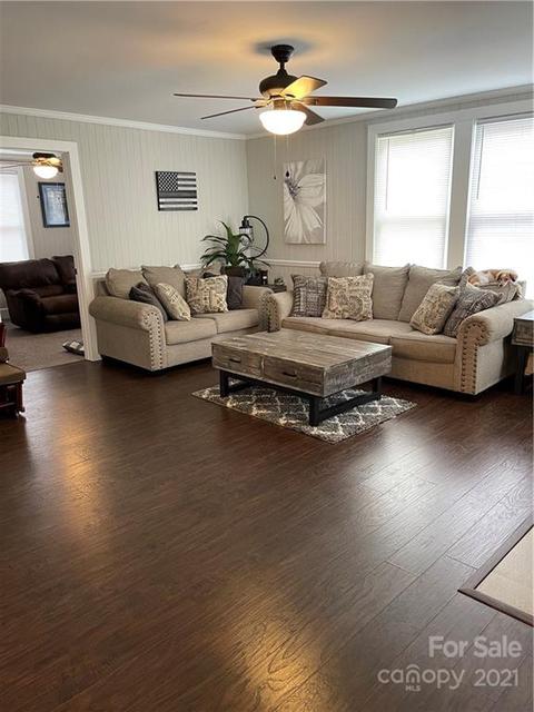 647 E Main St, Spindale, NC 28160 photo 7
