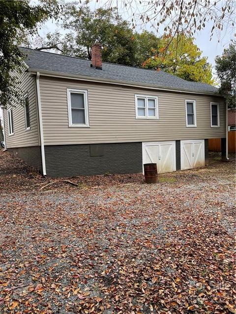 647 E Main St, Spindale, NC 28160 photo 3