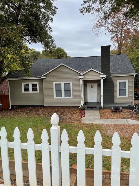 647 E Main St, Spindale, NC 28160 photo 1