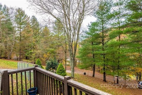 195 Red Maple Ln, Boone, NC 28607 photo 2