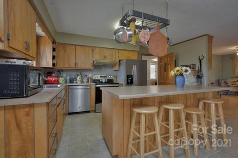 230 Covil Dr, Tryon, NC 28782 photo 7