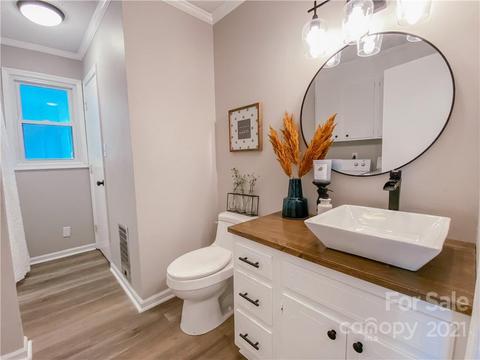 203 8th St, Spencer, NC 28159 photo 6