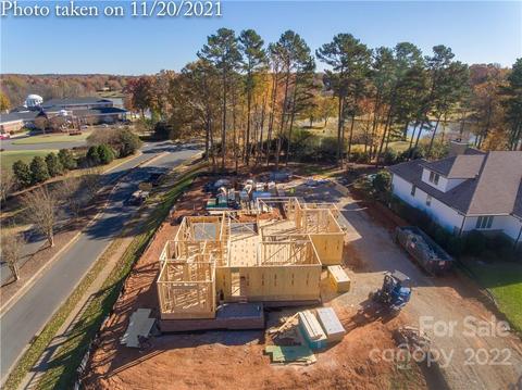 18922 Riverwind Ln, Davidson, NC 28036 photo 22