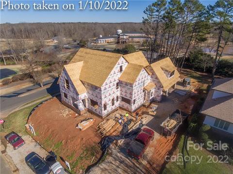 18922 Riverwind Ln, Davidson, NC 28036 photo 11