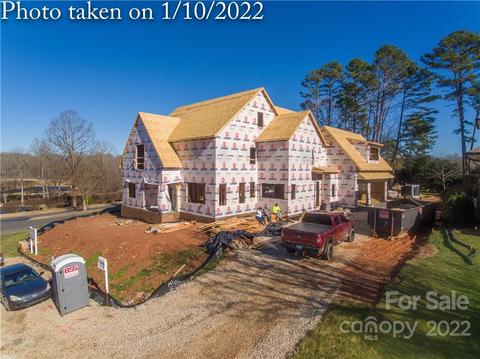 18922 Riverwind Ln, Davidson, NC 28036 photo 10