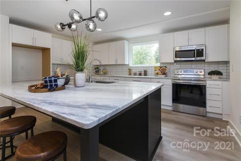 21246 Pine Ridge Dr, Cornelius, NC 28031 photo 6
