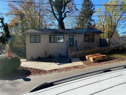 668 Maple St, Brevard, NC 28712 photo 6