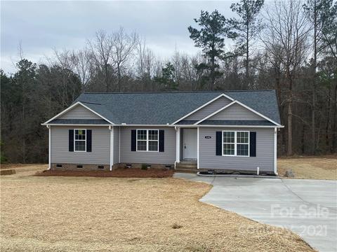 3352 Silver Fox Cir, Lancaster, SC 29720 photo 1