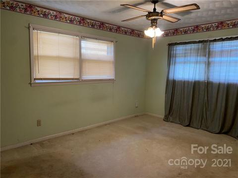 2395 Plainfield Dr, Conover, NC 28613 photo 9