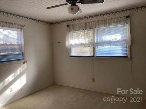 2395 Plainfield Dr, Conover, NC 28613 photo 12