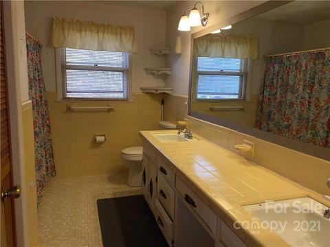2395 Plainfield Dr, Conover, NC 28613 photo 7