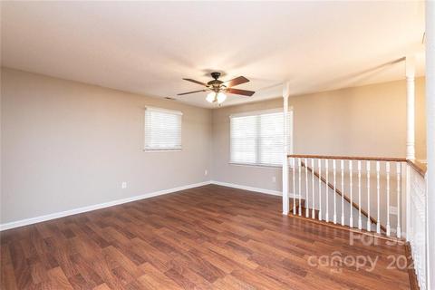 1235 Riverview Dr, Hickory, NC 28602 photo 18