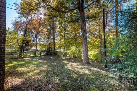 1235 Riverview Dr, Hickory, NC 28602 photo 13