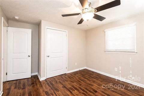 1235 Riverview Dr, Hickory, NC 28602 photo 35